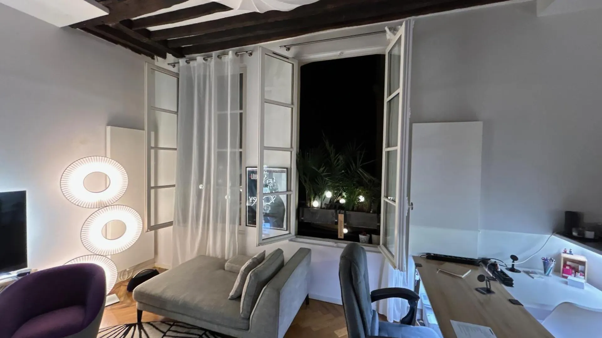Fantastique Et Incroyable Appartement Le Marais Párizs