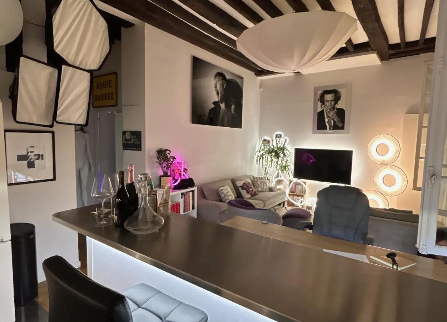 Fantastique Et Incroyable Appartement Le Marais Paris