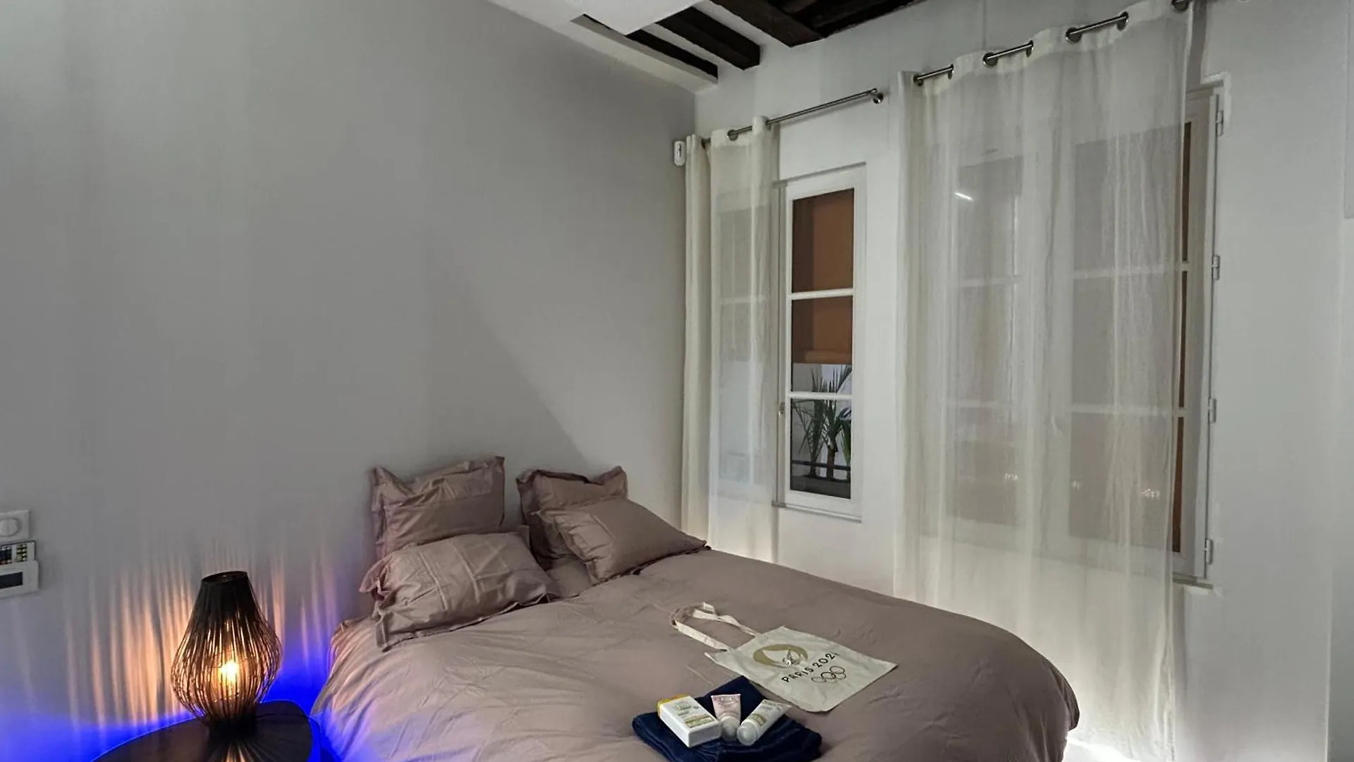 Fantastique Et Incroyable Appartement Le Marais Paris Apartamento